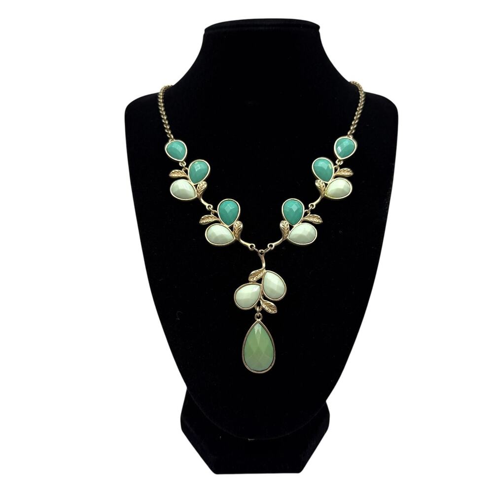 Fashion Statement Necklace Gold Tone Green Cream Beaded Bib Pendant Jewelry 16in